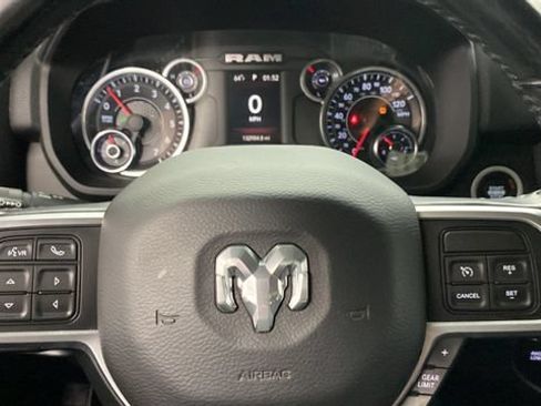 Used 2019 RAM 2500 Big Horn w/ Towing Technology Group AWD/4WD image 14