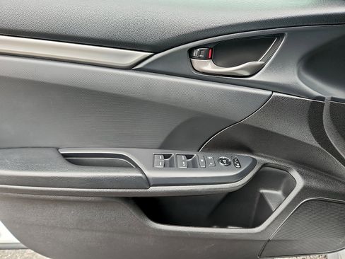 Used 2021 Honda Civic Sport image 12