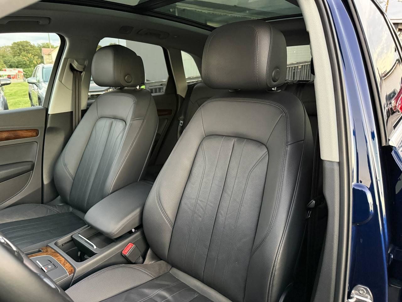 Used 2018 Audi Q5 2.0T Premium Plus AWD/4WD image 18