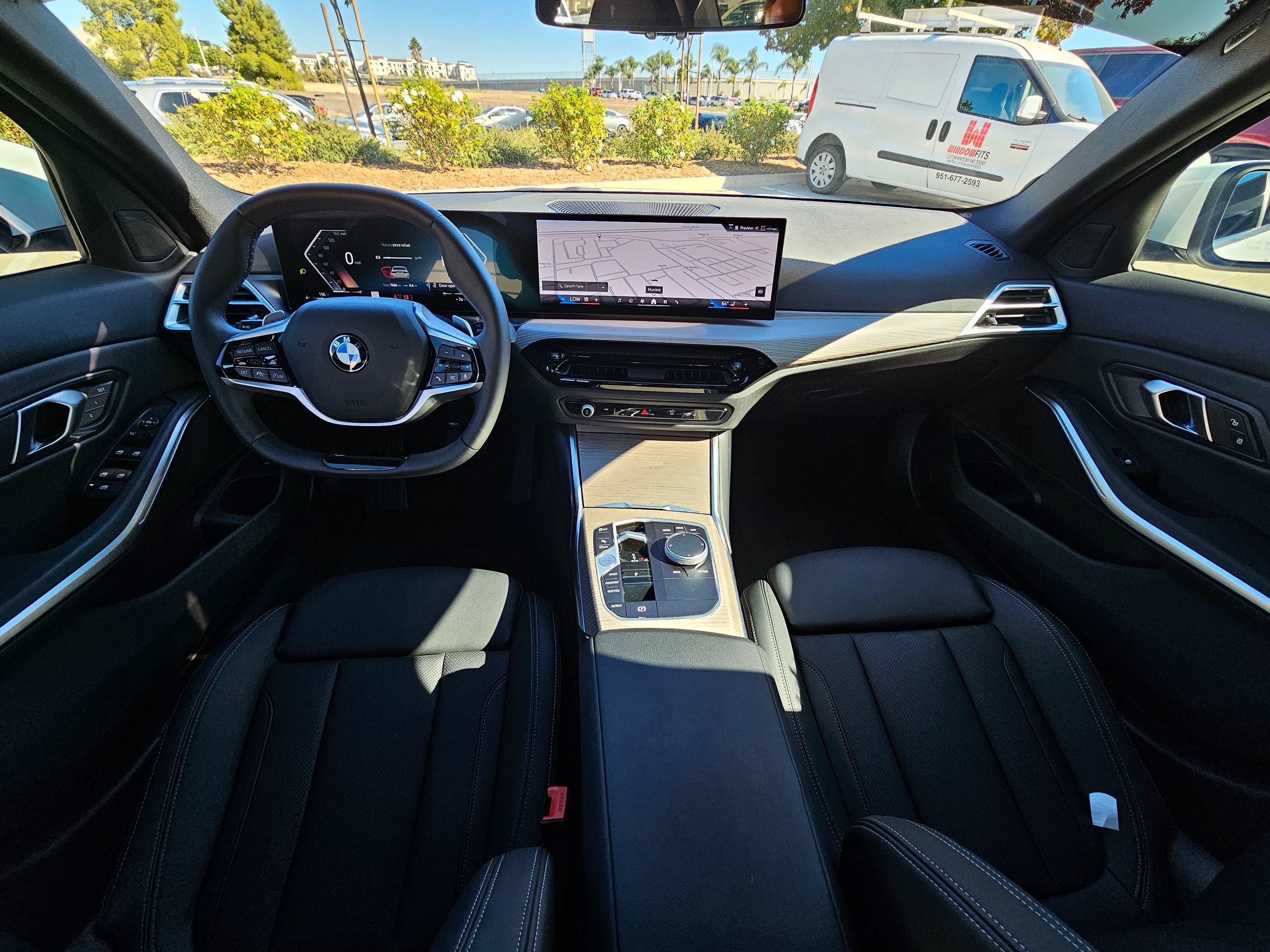 Used 2025 BMW 330i xDrive Sedan AWD/4WD image 17