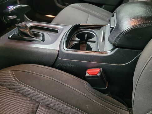 Used 2020 Dodge Charger SXT w/ Blacktop Package RWD image 26