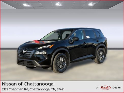Used 2026 Nissan Rogue S FWD image 1