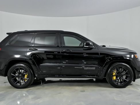 Used 2021 Jeep Grand Cherokee Trackhawk image 13