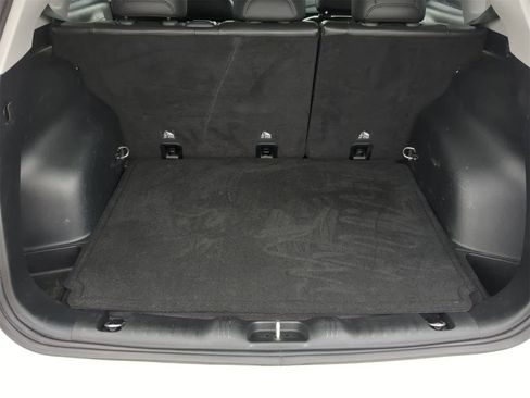 Certified 2018 Jeep Compass Latitude w/ Popular Equipment Group image 32