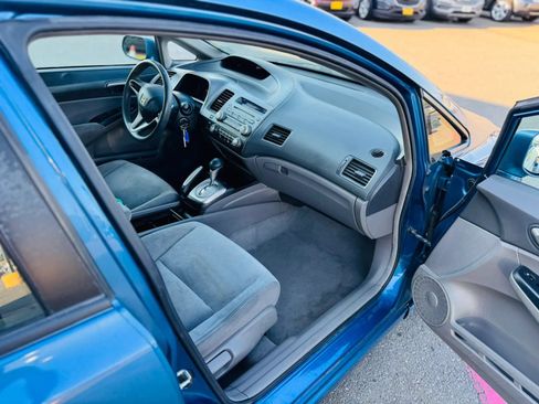 Used 2011 Honda Civic LX image 11