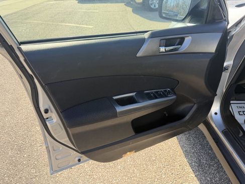 Used 2013 Subaru Forester 2.5X Premium w/ Plus Pkg image 27