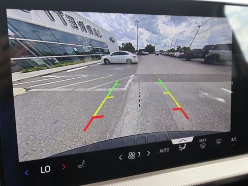 New 2026 Ford Explorer Active RWD image 6
