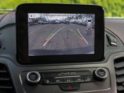 Used 2020 Ford Transit Connect XL image 28