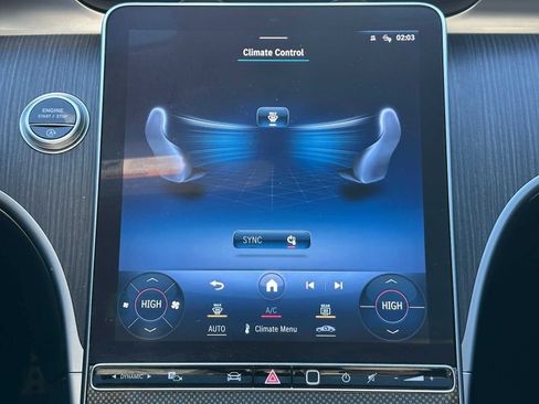 Used 2023 Mercedes-Benz C 300 4MATIC Sedan image 27