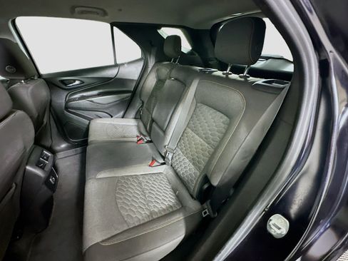 Used 2020 Chevrolet Equinox LT FWD image 27