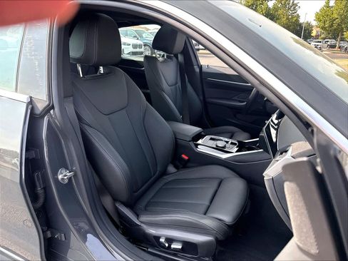 Used 2023 BMW i4 eDrive40 RWD image 31