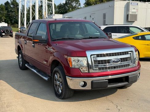 Used 2013 Ford F150 XLT w/ Luxury Equipment Group RWD image 4