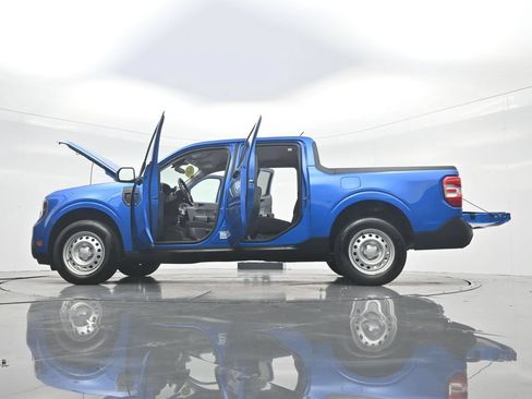Used 2025 Ford Maverick XL w/ Equipment Group 102A AWD/4WD image 49