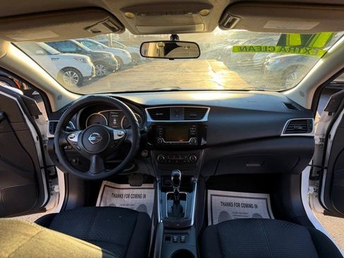 Used 2017 Nissan Sentra SR FWD image 18