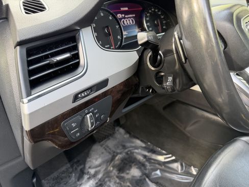Used 2019 Audi Q7 2.0T Premium w/ Convenience Package AWD/4WD image 17