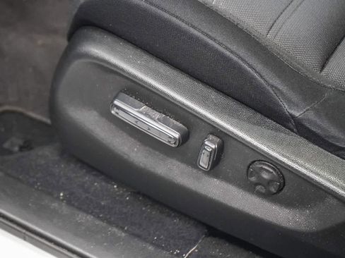 Used 2019 Honda CR-V EX image 23