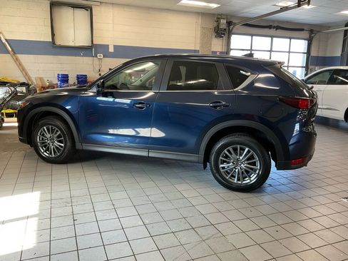 Used 2017 MAZDA CX-5 Touring w/ Preferred Equipment Package image 5