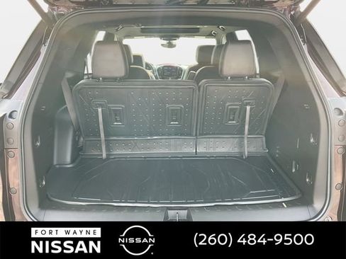 Used 2023 Chevrolet Traverse LT AWD/4WD image 33
