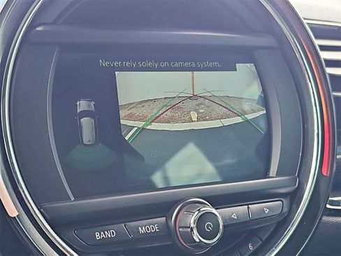 Used 2019 MINI Cooper Clubman S w/ Premium Package image 26