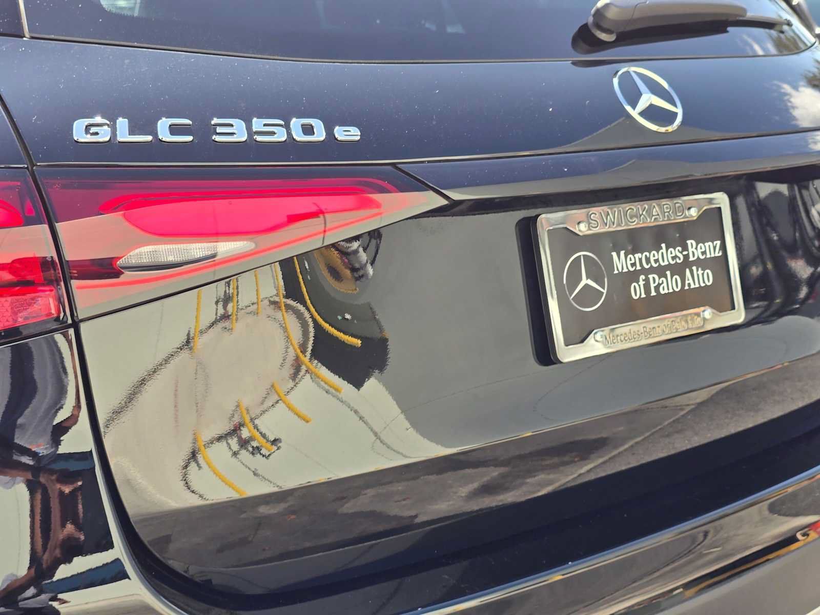 Certified 2025 Mercedes-Benz GLC 350e 4MATIC image 11