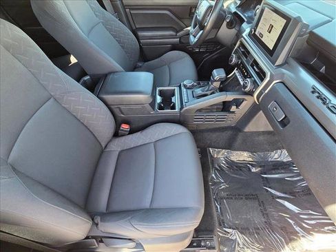 Certified 2024 Toyota Tacoma SR5 image 19