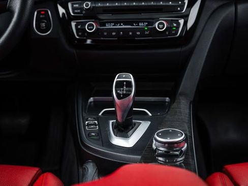 Used 2017 BMW 330i xDrive Wagon image 66