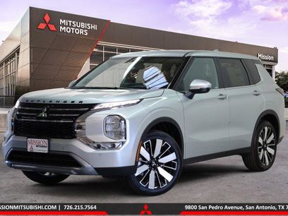 New 2025 Mitsubishi Outlander SE
