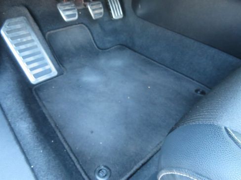 Used 2018 Honda Accord Sport image 14