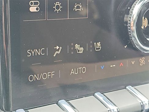 Used 2026 GMC Acadia AT4 w/ Luxury Package image 36