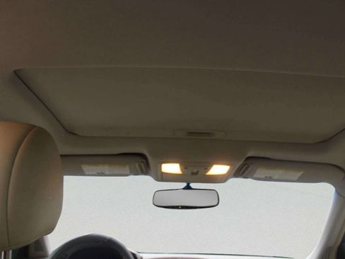 Used 2008 INFINITI G35 x Sedan w/ Premium Pkg image 8