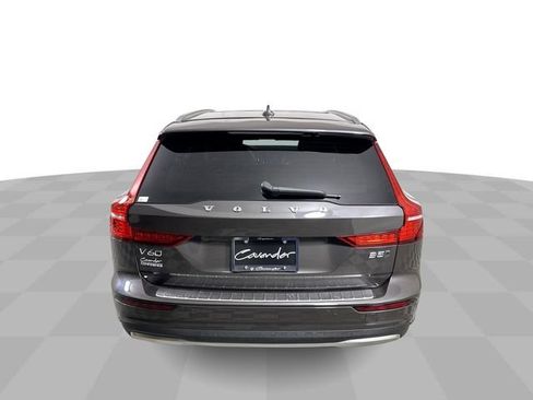Used 2024 Volvo V60 B5 Cross Country Plus AWD/4WD image 7