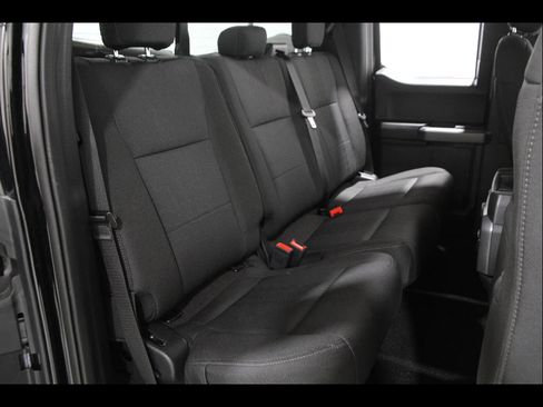 Used 2019 Ford F150 XLT w/ Equipment Group 302A Luxury AWD/4WD image 21