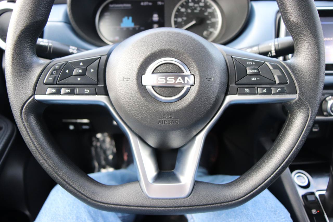 Used 2025 Nissan Versa SV w/ Trunk Package FWD image 26