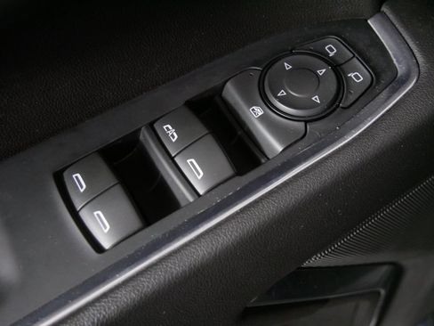 Used 2022 GMC Sierra 1500 SLE AWD/4WD image 13