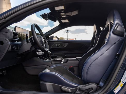 Used 2024 Ford Mustang Dark Horse image 26