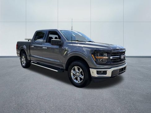 Used 2025 Ford F150 XLT w/ Equipment Group 301A Standard AWD/4WD image 4