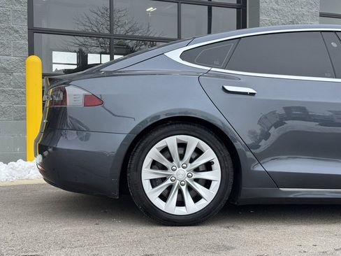 Used 2017 Tesla Model S 100D image 45
