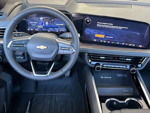 New 2025 Chevrolet Suburban High Country image 16