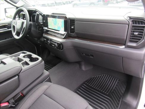 Certified 2025 Chevrolet Silverado 1500 LT image 13