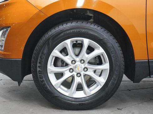 Used 2018 Chevrolet Equinox LT AWD/4WD image 30