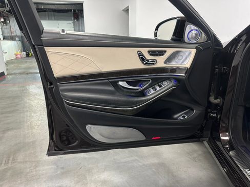 Used 2015 Mercedes-Benz S 550 4MATIC Sedan image 26