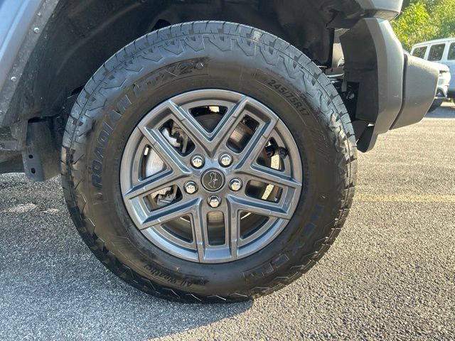 Used 2025 Jeep Wrangler Unlimited Sport AWD/4WD image 8