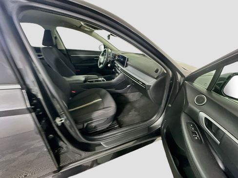Used 2025 Hyundai Sonata SEL FWD image 29