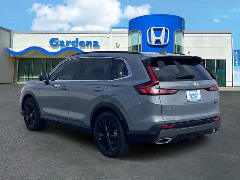 Certified 2024 Honda CR-V Sport Touring image 4