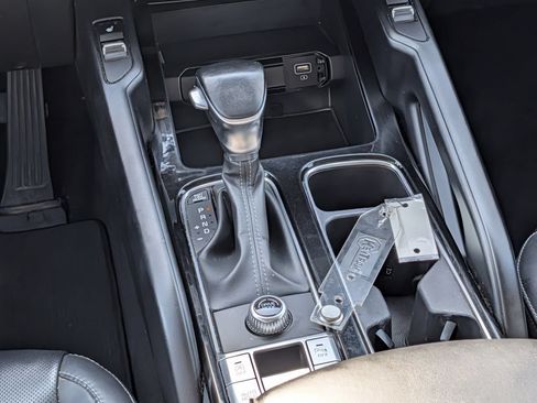 Used 2021 Kia Telluride S FWD image 16