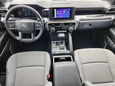 Certified 2025 Toyota Tacoma SR5 image 26