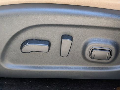 Used 2020 Nissan Murano SV image 26