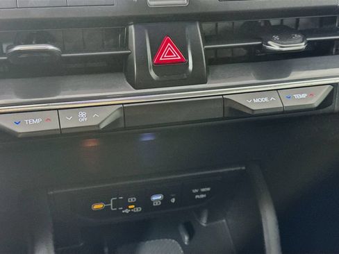 Used 2025 Kia K4 EX FWD image 19