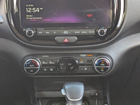 Used 2023 Kia Soul GT-Line image 21