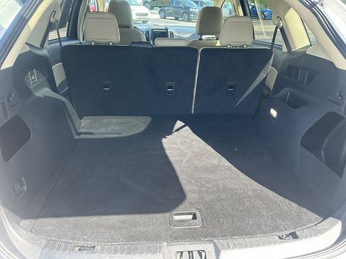 Used 2024 Ford Edge SE AWD/4WD image 17